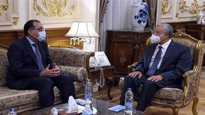 رئيس البرلمان لمصطفى مدبولي: كلنا في خدمة الوطن