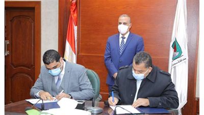 القوى العاملة بسوهاج توقع بروتوكولي تعاون لتدريب 280 من ذوي الهمم مجاناً