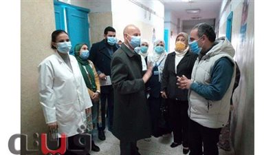 وكيل وزارة الصحة بالشرقية يفاجئ مستشفى أولاد صقر المركزي بزيارة