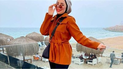 استوحي إطلالتك الجديدة لحجاب مميز على طريقة مي بسيوني