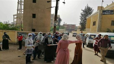 نائب محافظ القليوبية تزور لجان شباب مكافحة كورونا بمركز بنها