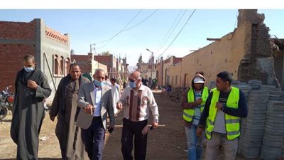 رئيس مدينة إسنا يتفقد عددا من المشروعات القومية| صور