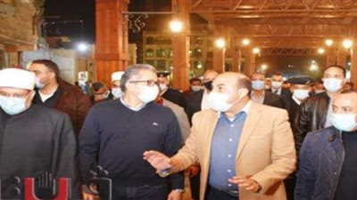 في جولة لوزيري الأوقاف والآثار برفقة محافظ أسوان.. إشادة بمشروعات التطوير والتجميل.. وفتح المزارات الأثرية مجانًا بمناسبة العيد القومي للمحافظة | صور