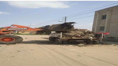 رئيس البياضية بالأقصر يشدد على إبعاد المشروعات الصناعية عن العمران