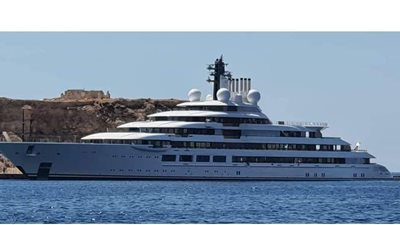 إعادة فتح ميناء شرم الشيخ البحري بعد تحسن الأحوال الجوية