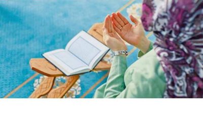 ما هي شروط خروج المرأة من بيتها لأداء صلاة الجمعة؟