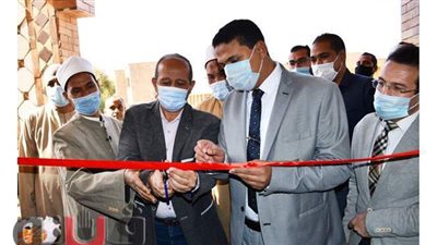 السكرتير العام يفتتح مسجد الهادى بأسوان.. ومدير الأوقاف: افتتاح 21 مسجدا خلال 3 أشهر فى المحافظة