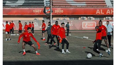 موسيماني يركز على الجانب الخططي في مران الأهلي