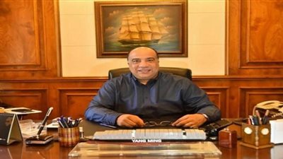 رئيس الاتحاد يناشد وزير الرياضة بدعمه ماديا لسرعة بناء أرض النادي بسموحة