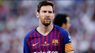 ميسي يكشف حقيقة رحيله عن برشلونة وتمسكه بضم نيمار