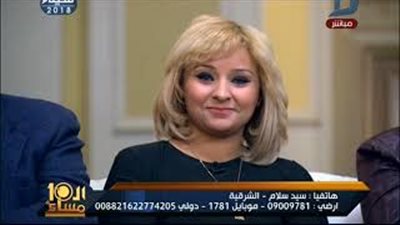 متصل يهاجم إعلامية: أفكارك تساعد على الانحلال الخلقى (فيديو)