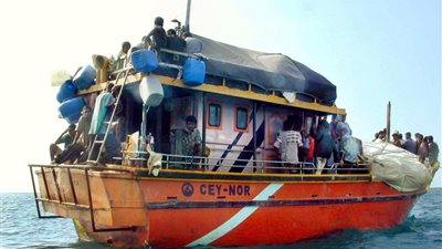 أمنستي: أستراليا تعيد قوارب اللاجئين إلى البحر بطريقة غير مشروعة