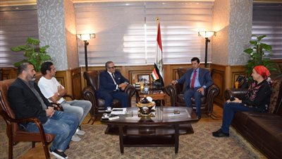 وزير الرياضة يجتمع باللجنة المؤقتة لاتحاد الكرة.. تعرف على الأسباب