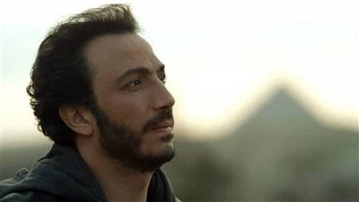 طارق لطفي ومحمود حجازي ينتهيان من تصوير فيلم «١٢٢»