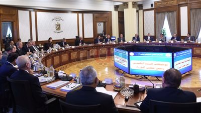 مجلس المحافظين يستعرض تقارير التخلص من القمامة