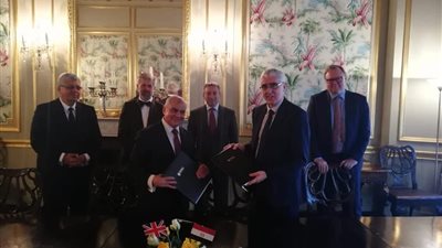 الجامعة الأوروبية توقع اتفاقية تعاون لإنشاء فرع لجامعة لندن بالعاصمة الإدارية