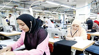 «التصديري للملابس»: 117.1 مليون دولار حجم صادرات القطاع في يناير