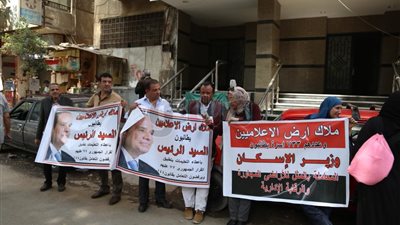 ملاك الإعلاميين: وزير الإسكان تجاهل قرارات لجنة محلب ( صور)