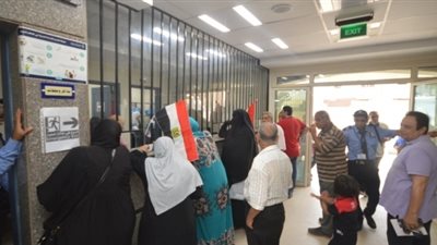 خيام متنقلة لتسجيل المواطنين بالتأمين الصحي الشامل في بورسعيد