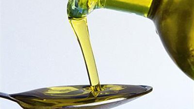 زيت الزيتون والزنجبيل لحرق الدهون بالجسم