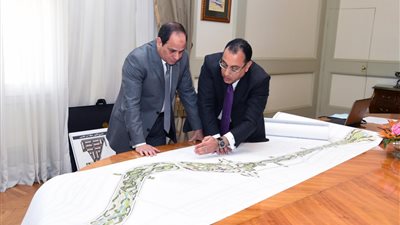 السيسي يبحث إنشاء العاصمة الإدارية الجديدة وفقا لأحدث المعايير العالمية.. تزويدها ببنية تحتية عصرية متكاملة.. توفر حياة جديدة للمصريين.. يطالب بضرورة تصميم المحور الأخضر وزراعته وصيانته بأقل تكلفة