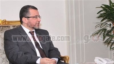 قنديل ينفى تطبيق خطة تقشفية