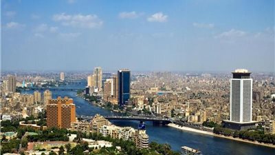 انخفاض بدرجات الحرارة ورياح مثيرة.. الأرصاد الجوية تعلن طقس اليوم الجمعة