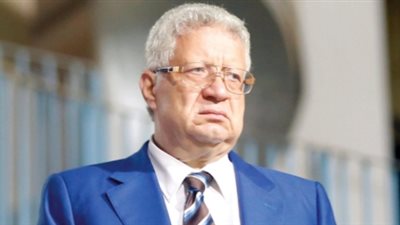 مرتضى منصور يطمئن على بعثة الزمالك في إثيوبيا