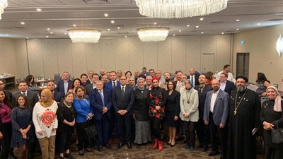 سفير مصر في كندا يروج للاستثمار والتعاون الاقتصادي مع القاهرة (صور)