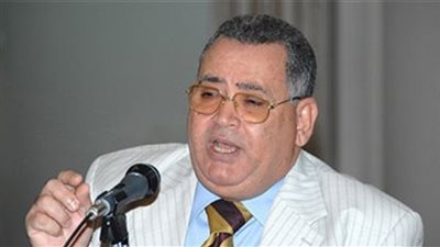 عبد الله النجار: يجب تدخل الدولة لإلزام الأفراد بدفع الزكاة