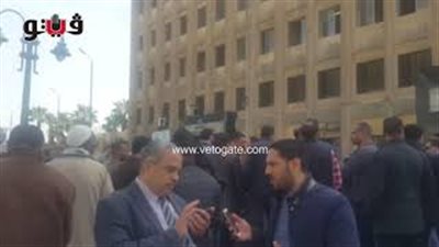 استمرار حملة الرقابة الإدارية لإزالة العقارات المخالفة بالإسكندرية (فيديو)