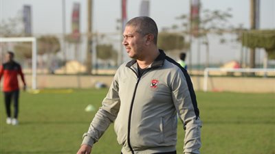 كسر مضاعف في ساق لاعب الأهلي.. تعرف على التفاصيل