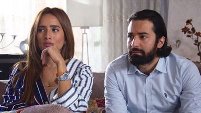زينة وأحمد حاتم في كواليس «التاريخ السري لكوثر»