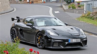 بورش تخطط لطرح أقوي فئة من سيارتها قريبا