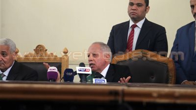 بالفيديو..دفاع متهمي «فض النهضة» يطالب باستدعاء محافظ الجيزة السابق