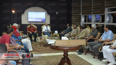 بالصور.. محافظ البحرالأحمر يضع جدولا زمنيا لإنهاء مشروعات الإسكان