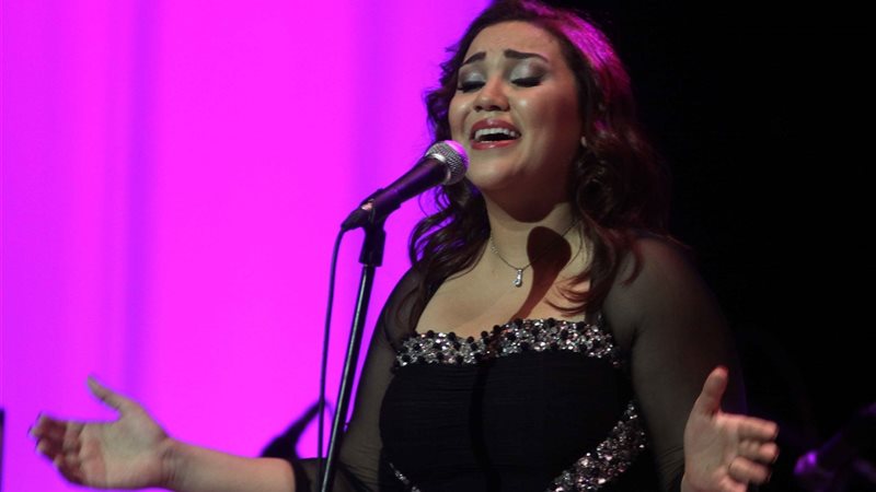  الفنانة مي فاروق