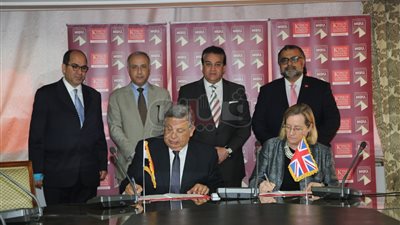 وزير التعليم العالي يؤكد حرص مصر على دعم علاقات التعاون مع بريطانيا