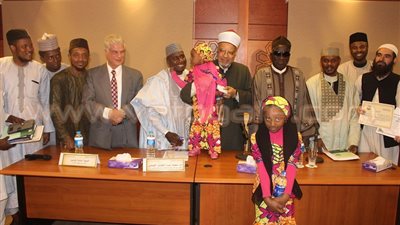 «خريجو الأزهر» تكرم حفظة القرآن من الطلاب الوافدين