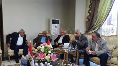 محمد المهندس: تطوير العمالة وتعظيم مهاراتها الفنية ضرورة