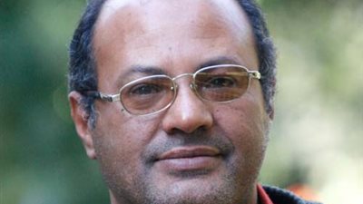 العبيدى: ما يحدث فى مصر بلطجة وليس عصيانًا مدنيًا