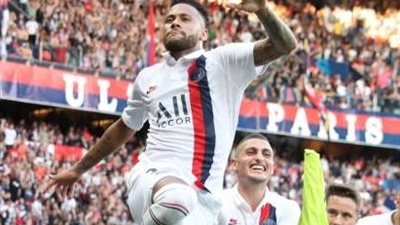 نيمار يتصدر عناوين صحف فرنسا.. ويصفونه بالعبقري