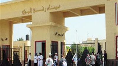 عبور 49 مرحلا فلسطينيا بين مصر وقطاع غزة.. اليوم