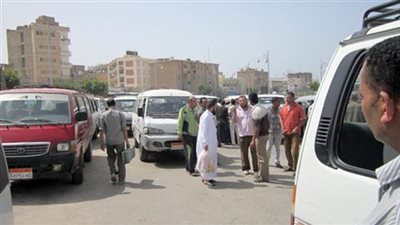 اشتباكات بين السائقين ومواطنين بسبب تعريفة الركوب بالشرقية