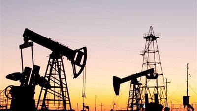 ارتفاع أسعار النفط 15% بعد الهجمات على منشآت النفط بالسعودية