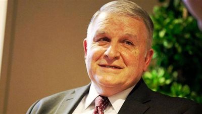 الوفد الأمريكي لحل أزمة قطر يغادر مطار القاهرة