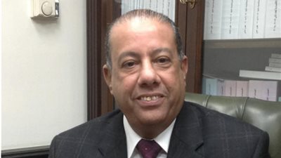 حسين: الضرائب حريصة على الاستفادة من تجارب الدول الأخرى لرقمنة الإدارة الضريبية