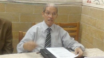 الشاروني: طفل اليوم مشغول بالبرامج التلفزيونية السياسية