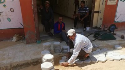 الوادي الجديد تواصل مبادرة المدارس الخضراء استعدادا للعام الدراسي