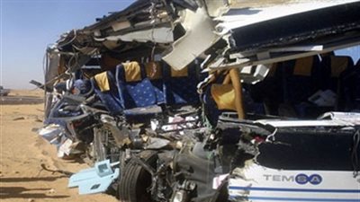 25 سيارة إسعاف لنقل مصابي حادث «البحر الأحمر»